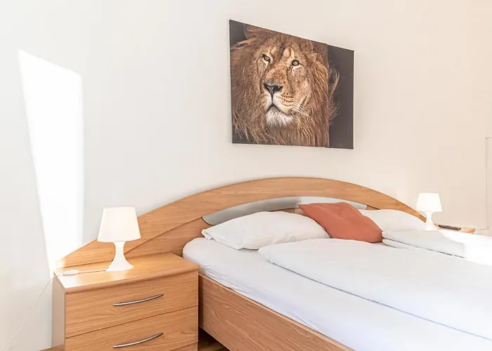 Apartment Lovely 3 Private In Shared Near Belvedere Vienna