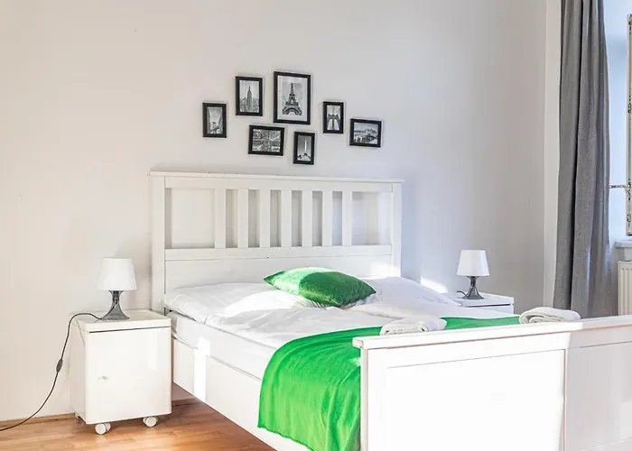 Apartment Lovely 3 Private In Shared Near Belvedere Vienna